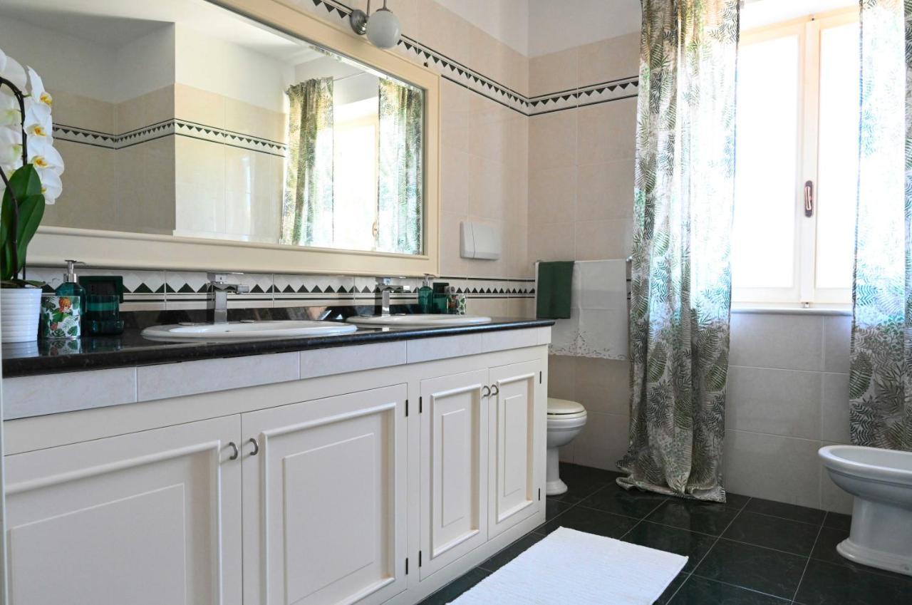 Bed and Breakfast Aura Relais Нумана Екстер'єр фото
