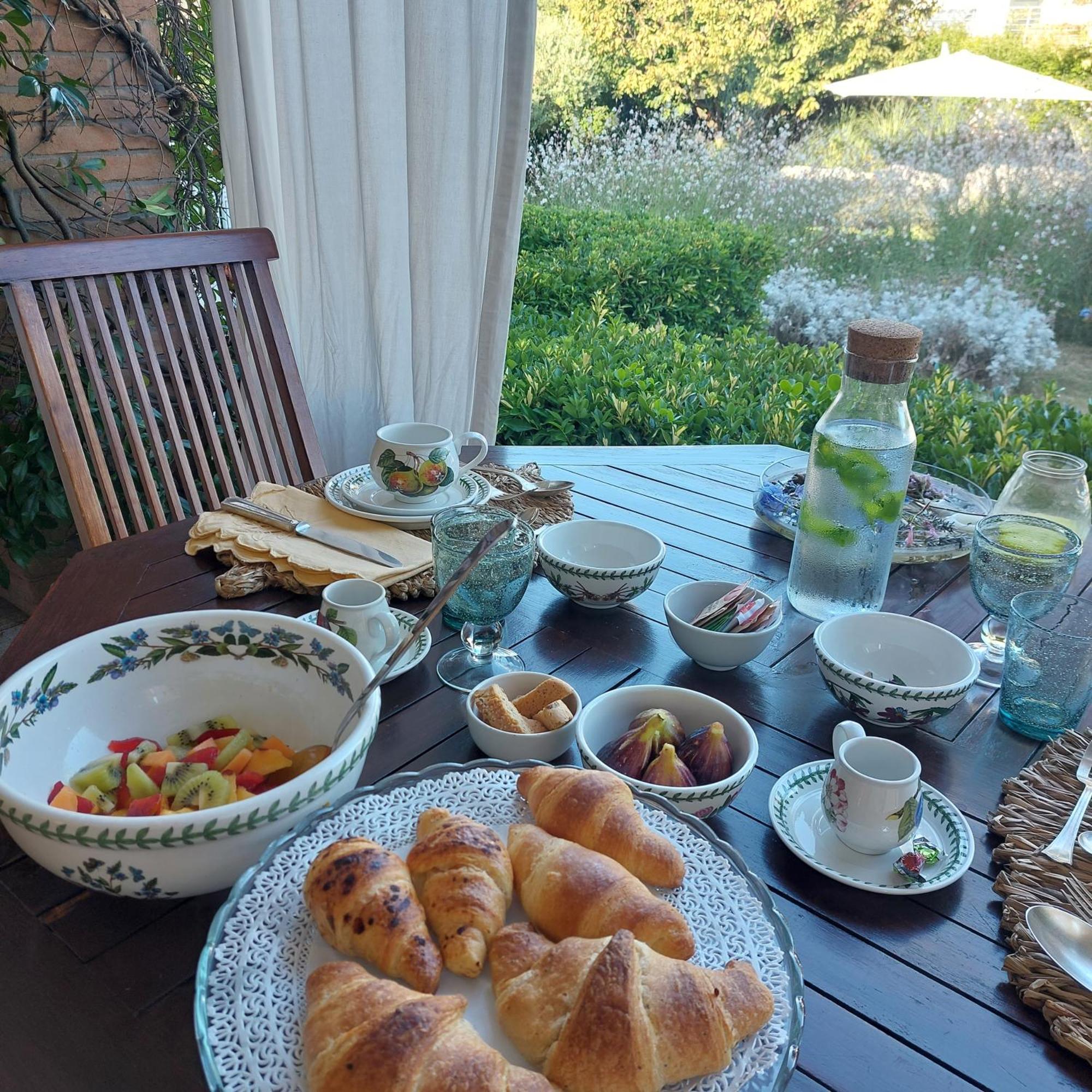 Bed and Breakfast Aura Relais Нумана Екстер'єр фото