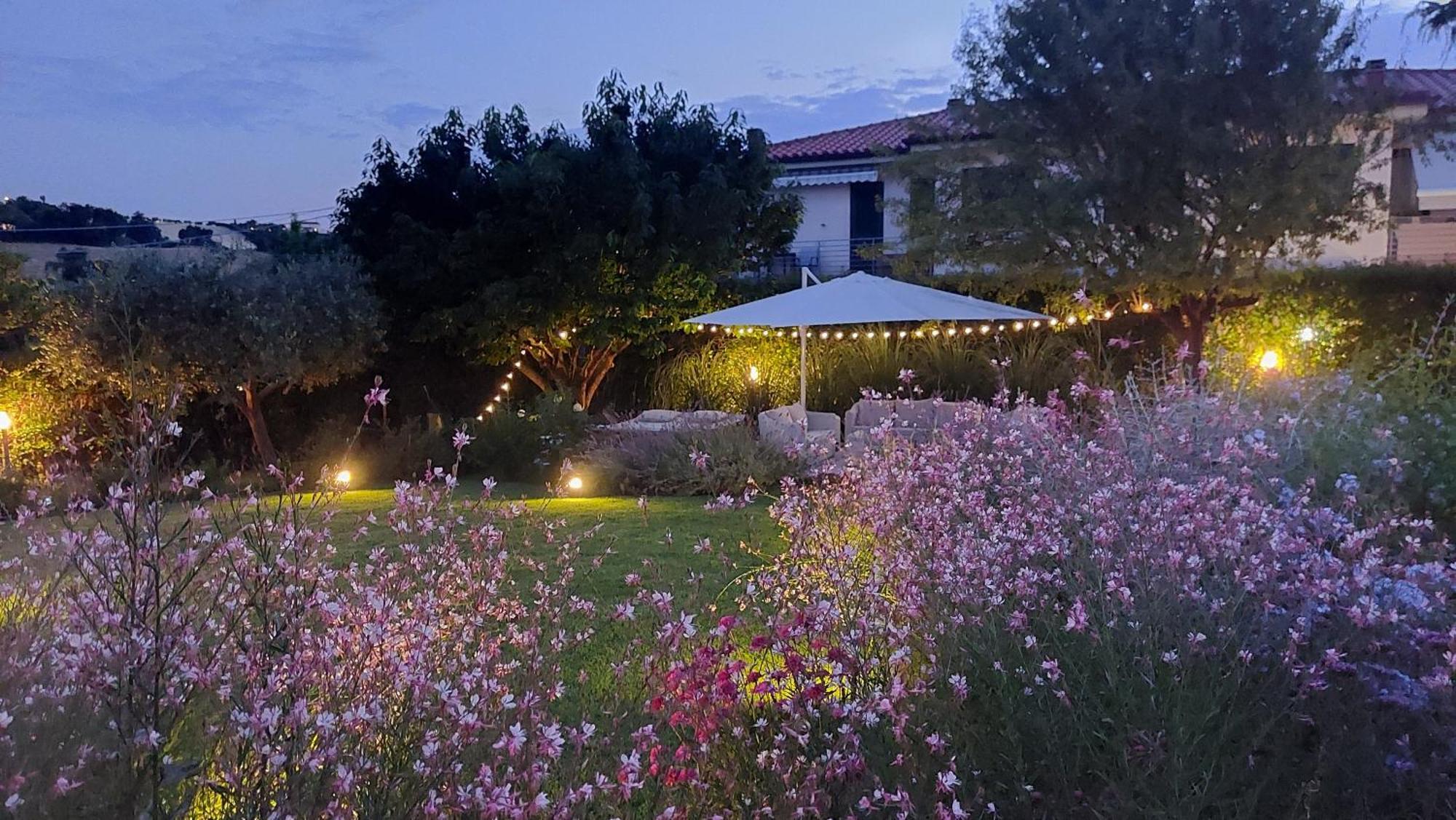 Bed and Breakfast Aura Relais Нумана Екстер'єр фото