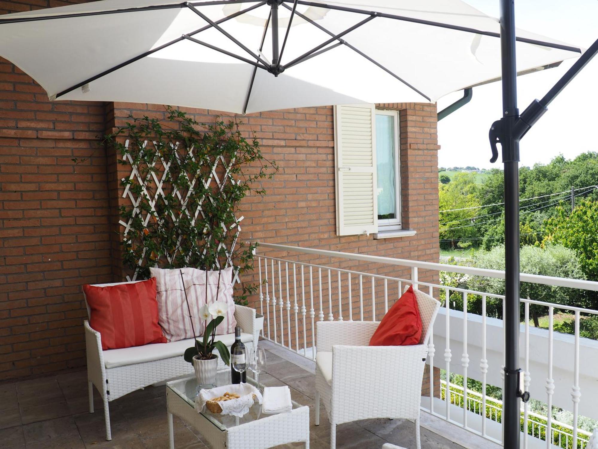 Bed and Breakfast Aura Relais Нумана Екстер'єр фото
